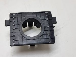 Vw Touran mocowanie czujnika parkowania 5TA919492