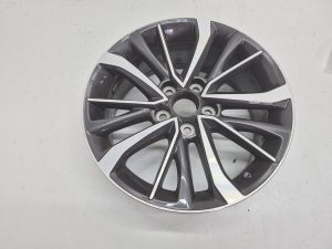 Toyota Avensis felga  17" x 7J ET45 42611-05410