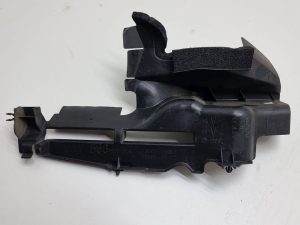 Toyota Rav4  kierownica powietrza 16695-36090