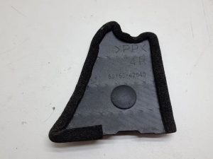 Toyota Rav4  osłona prawa 53155-42040