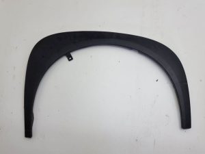 Toyota Aygo X nakładka błotnika prawa przód 75601-0H020