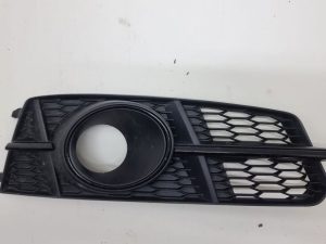 Audi A6 kratka zderzaka prawa 4G0807682AP