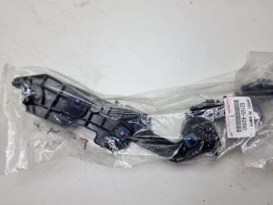 Toyota BZ4X ślizg zderzaka prawy 52155-42060