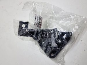 Toyota BZ4X ślizg zderzaka lewy 52563-42060