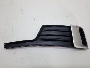 Audi A3 kratka zderzaka lewa 8V3807681AG