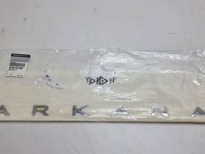 Renault Arkana emblemat napis 908922690R