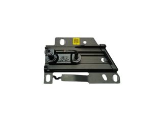 Audi A4 B9 zamek rygiel maski prawy przód 8W0823186E