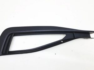 Vw passat B8 lift kratka zderzaka prawa 3G0853666K