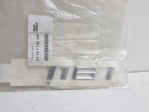 BMW 116i emblemat 51147135547