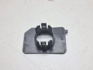 BMW F20 F21 uchwyt czujnika PDC przód 51117371733