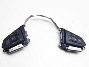 VW Taigo Passat Golf VII multifunkcja przyciski kierownicy 3G0959442AE