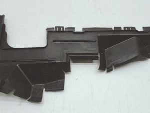 Audi A4 kierownica powietrza prawa 8K0121284S
