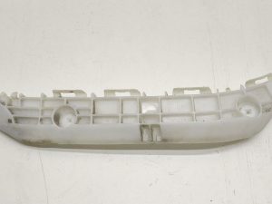 Toyota Verso-S ślizg zderzaka lewy tył 52576-52100