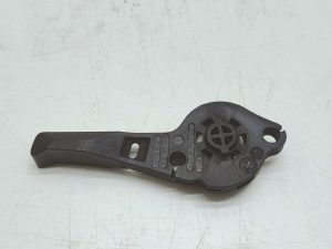 VW Polo dźwignia rączka blokady maski 2G0823661A
