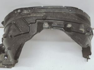 Toyota Yaris Cross nadkole prawy przód 53875-0D421