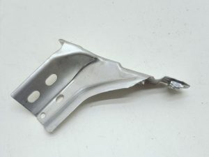 VW Polo wspornik mocowanie błotnika lewy przód 6R0821141B