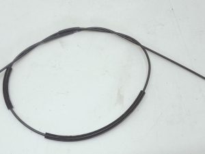 Skoda Enyaq linka cięgno maski 5LA823535D