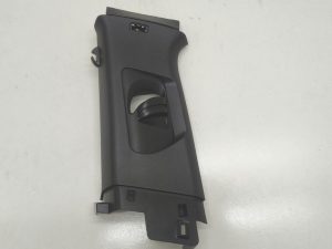 VW Golf VII osłona poszycie słupka lewy środek 5G3867243