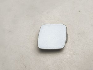 Lexus IS zaślepka haka zderzaka przód 52129-53010
