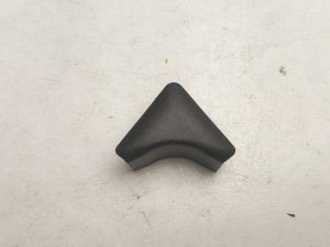 Toyota zaślepka narożnik drzwi 67664-48010