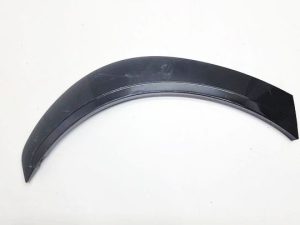 Lexus RZ450e listwa błotnika prawy tył 75605-46010