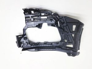Golf 8 GTI wzmocnienie zderzaka prawy przód 5H0807724F