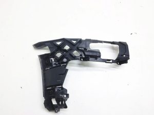 Golf 7 R-line  wzmocnienie zderzaka prawy przód 5G0807724L