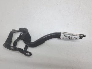 Toyota  Yaris zawias maski prawy 53410-52180
