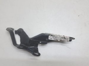 Toyota  Corolla E12 zawias maski prawy 53410-12410