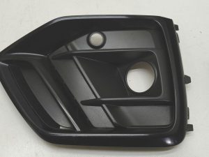 Audi Q5 II kratka zderzaka prawy przód 80F807680