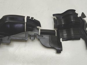 Audi Q5 kierownica powietrza prawa 80A121674BE