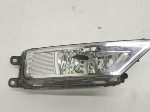 VW Tiguan II halogen przeciwmgielny prawy przód 5NA941700A