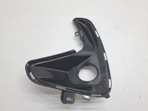 Toyota Yaris kratka zderzaka lewa 52113-k0150