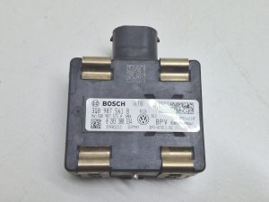 Radar odległości vw audi skoda 3Q0907561B