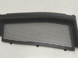 Audi kratka podszybie 4M1819154