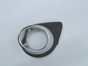 Toyota Verso Lift kratka kratka zderzaka halogen lewy przód 81482-0F060