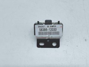 Lexus NX mocowanie zderzaka pasa tył 58386-12030