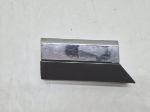 VW Passat B8 listwa błotnika lewy przód 3G0853991