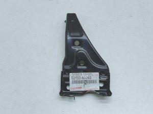 Toyota Land Cruiser Prado Lexus GX460 wspornik mocowanie zderzaka prawy przód 52102-60260