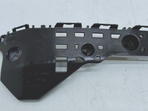 Toyota Land Cruiser ślizg zderzaka lewy przód 52116-60270