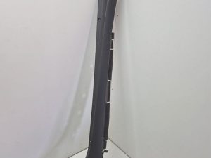 Toyota Aygo X nakładka próg prawy 75850-0H020