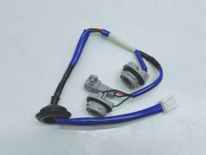 Toyota Auris wiązka przewodów lampy lewy tył 81565-02A60