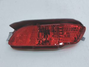 Lexus RX 300 330 350 400H lampa reflektor prawy tył 81911-48031