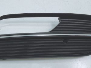Audi A3 kratka zderzaka prawy przód 8V3807682A