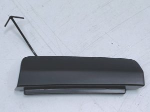 Toyota RAV4 zaślepka haka zderzaka prawy przód 52437-42010 52437-42901