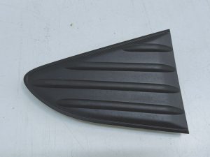 Toyota Yaris III zaślepka zderzaka prawy tył 52681-0D010