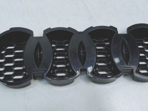 Audi RS3 adapter mocowanie zderzaka atrapy przód 8V5853391