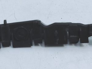 Audi A3 8P ślizg zderzaka lewy przód 8P0807183B