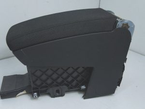 VW Passat B7 podłokietnik środkowy 3C0864207Q