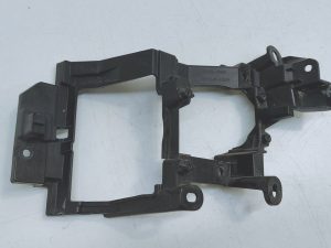 Lexus NX mocowanie halogenu prawy przód 52125-78010